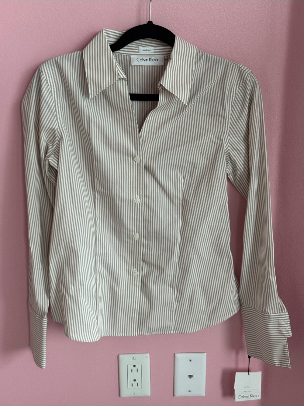 NWT Calvin Klein Non-Iron Taupe White Stripe Fitted Button Down Shirt Womens M